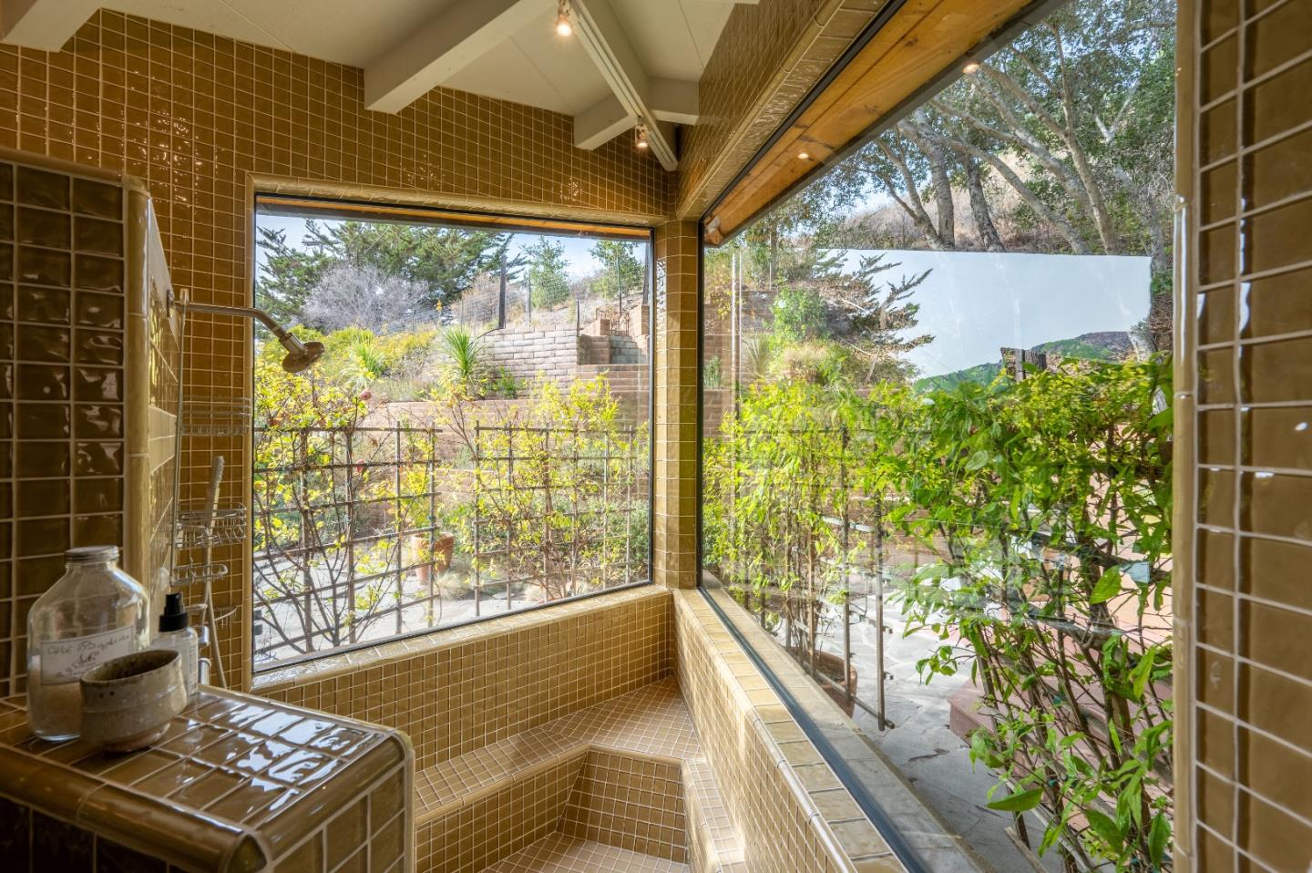 Detail Gallery Image 38 of 55 For 9 Story Road, Carmel Valley,  CA 93924 - 2 Beds | 2/1 Baths