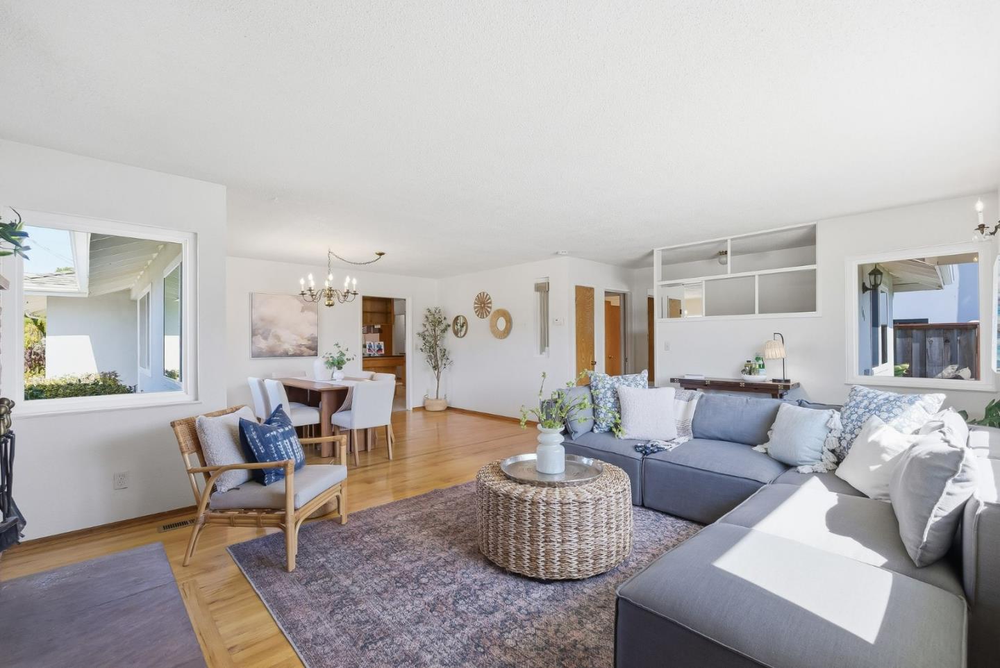 Detail Gallery Image 13 of 49 For 140 Monterey St, Santa Cruz,  CA 95060 - 3 Beds | 2 Baths