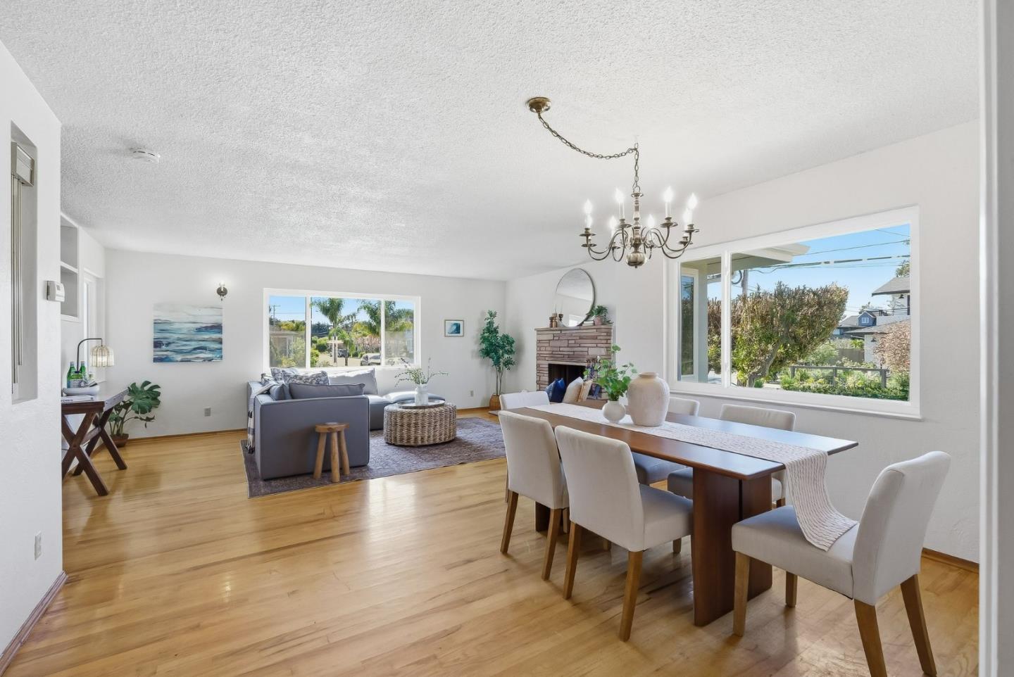 Detail Gallery Image 17 of 49 For 140 Monterey St, Santa Cruz,  CA 95060 - 3 Beds | 2 Baths