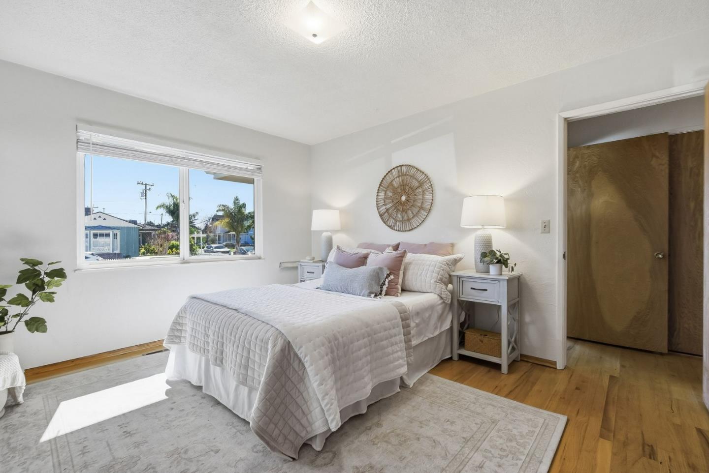 Detail Gallery Image 26 of 49 For 140 Monterey St, Santa Cruz,  CA 95060 - 3 Beds | 2 Baths