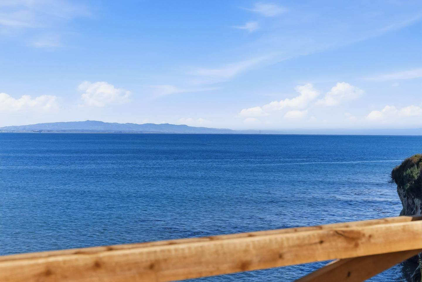 Detail Gallery Image 48 of 49 For 140 Monterey St, Santa Cruz,  CA 95060 - 3 Beds | 2 Baths