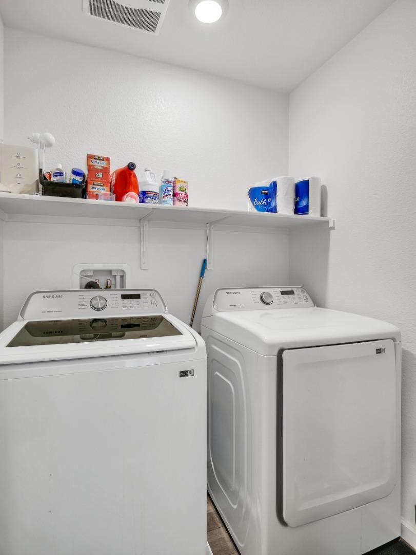 Detail Gallery Image 37 of 53 For 1415 Crimson Ln, Manteca,  CA 95336 - 4 Beds | 2/1 Baths