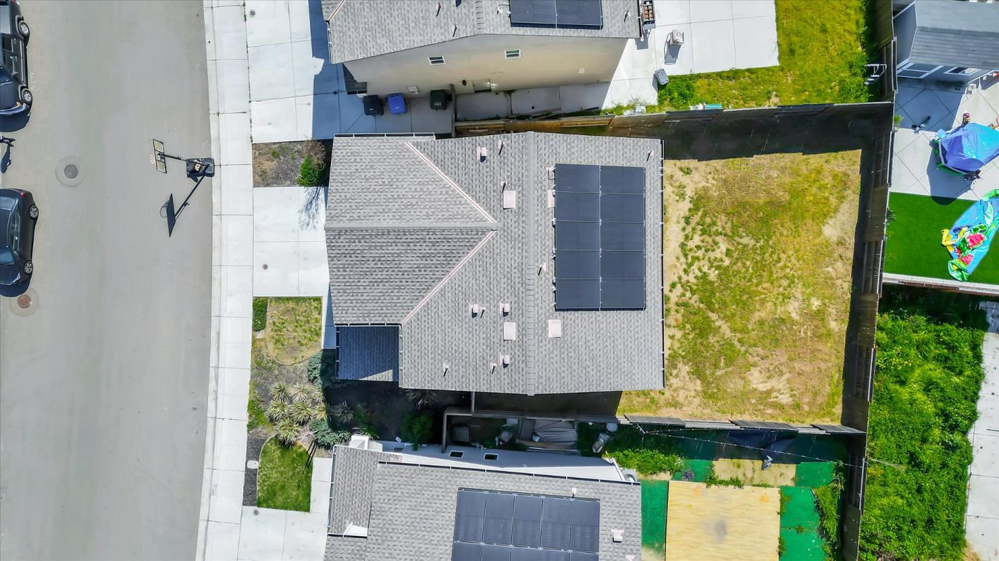 Detail Gallery Image 51 of 53 For 1415 Crimson Ln, Manteca,  CA 95336 - 4 Beds | 2/1 Baths