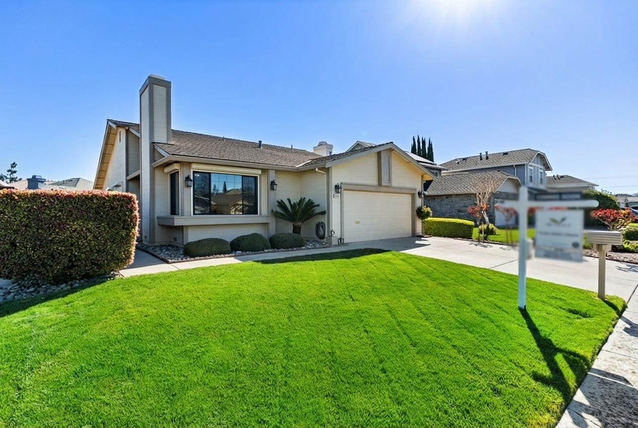 Detail Gallery Image 3 of 50 For 4426 Desin Dr, San Jose,  CA 95118 - 3 Beds | 2 Baths