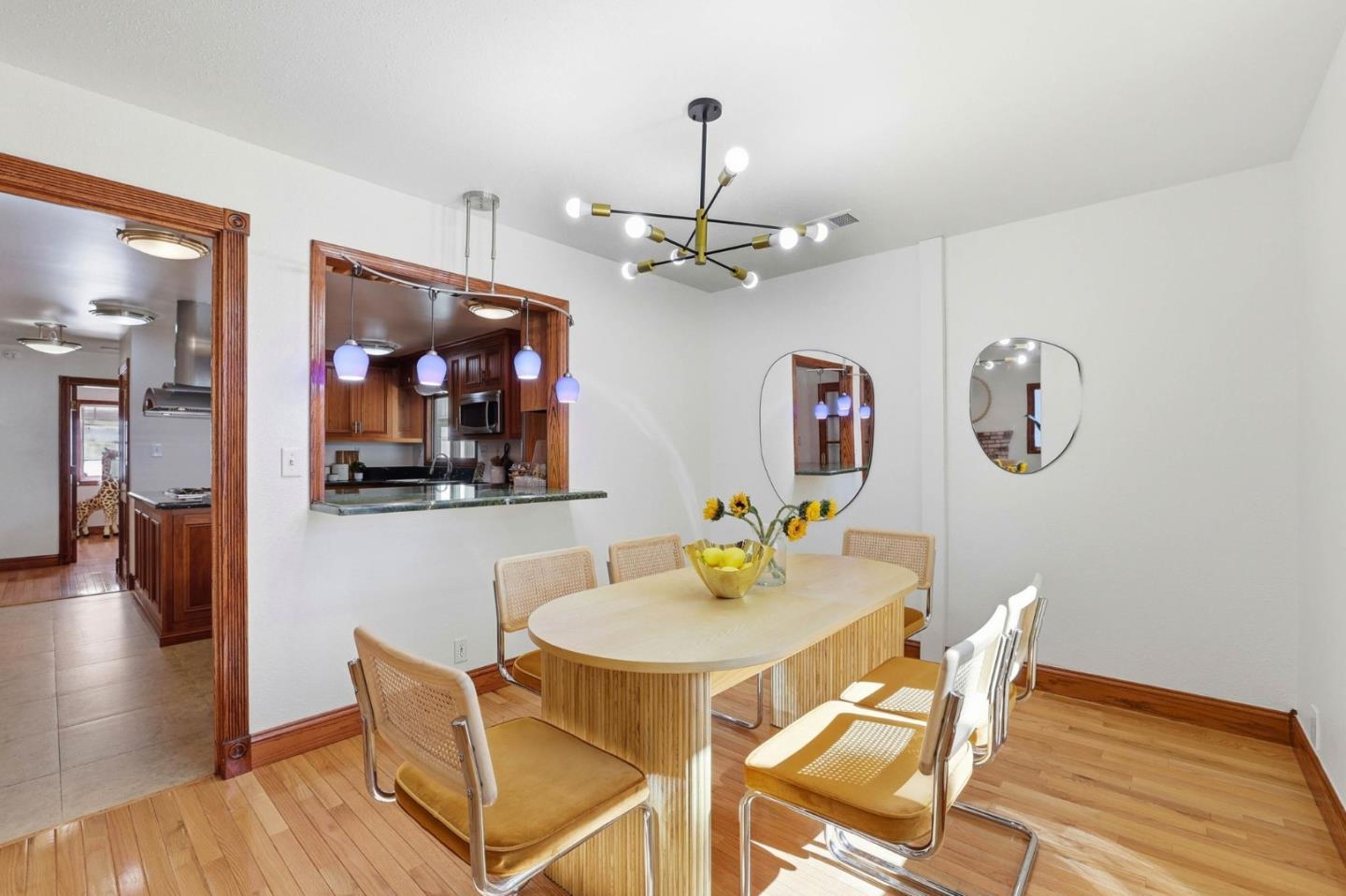 Detail Gallery Image 17 of 60 For 22141 Wallace Dr, Cupertino,  CA 95014 - 3 Beds | 2 Baths