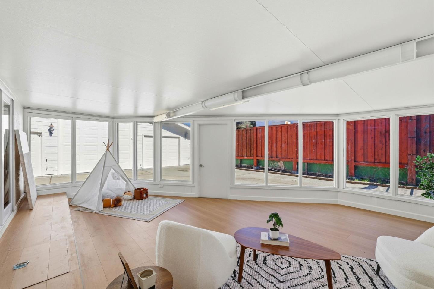 Detail Gallery Image 22 of 60 For 22141 Wallace Dr, Cupertino,  CA 95014 - 3 Beds | 2 Baths