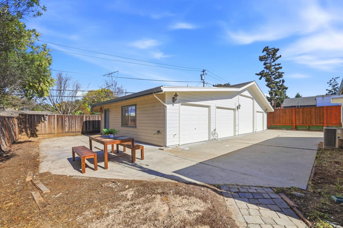 Detail Gallery Image 40 of 60 For 22141 Wallace Dr, Cupertino,  CA 95014 - 3 Beds | 2 Baths