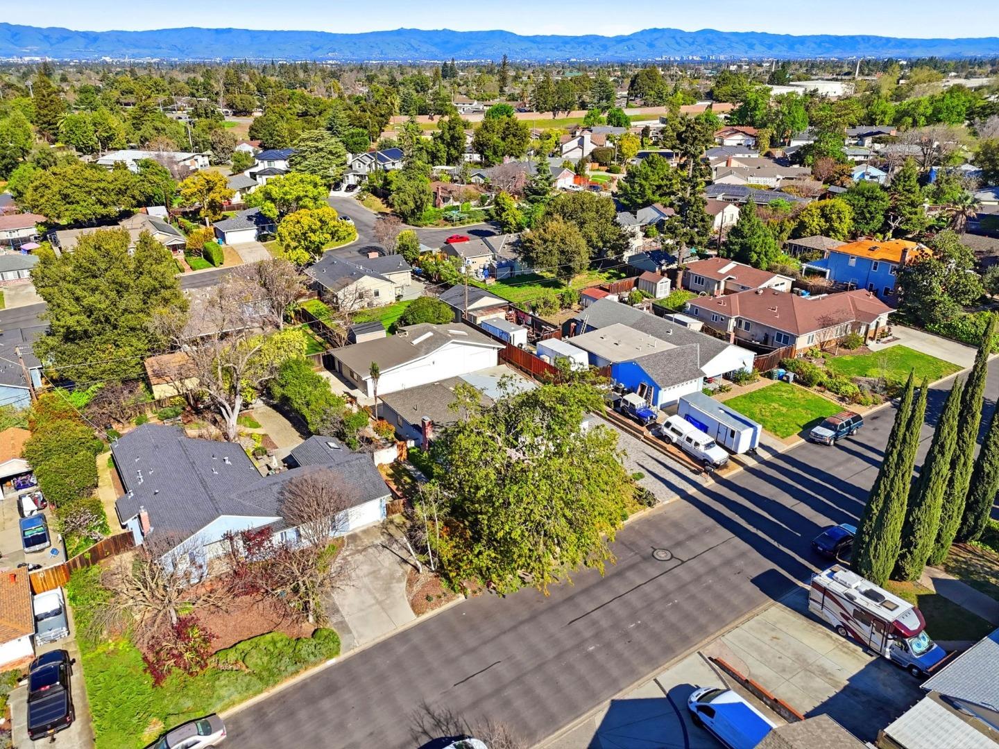 Detail Gallery Image 48 of 60 For 22141 Wallace Dr, Cupertino,  CA 95014 - 3 Beds | 2 Baths