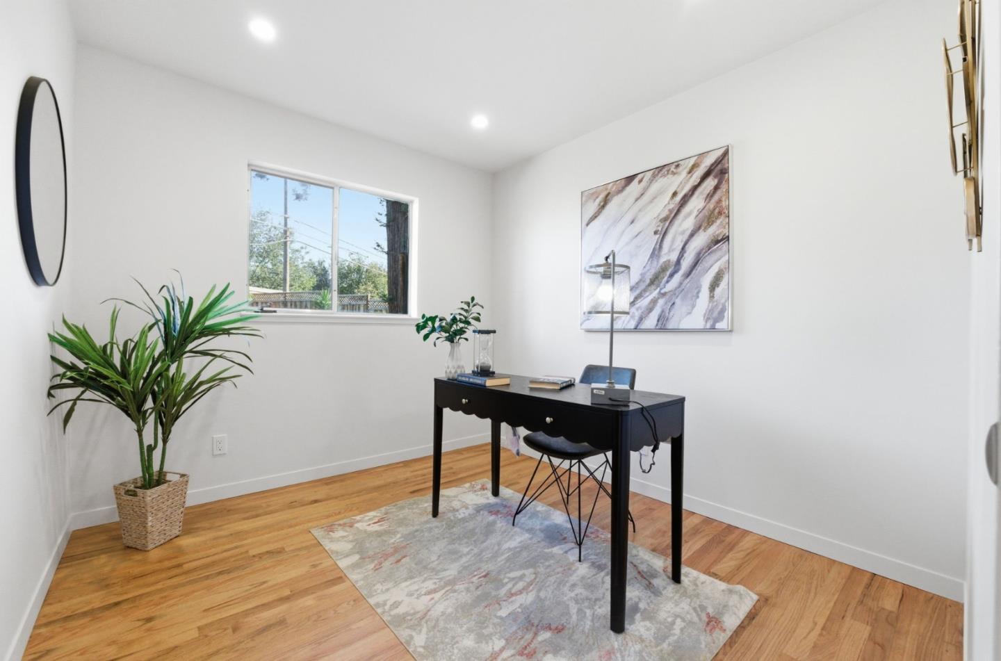 Detail Gallery Image 19 of 25 For 145 Holly Hill Way, Los Gatos,  CA 95032 - 4 Beds | 2 Baths