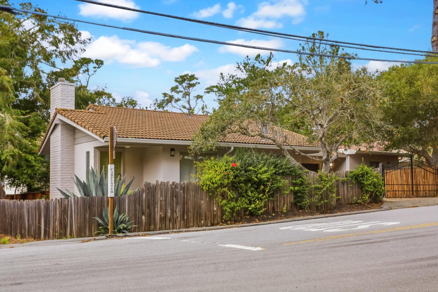 Front Image Thumbnail for ML82037582