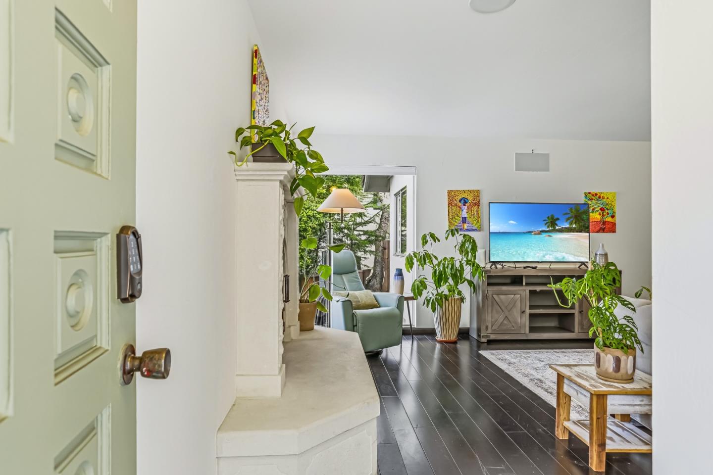 Detail Gallery Image 3 of 24 For 0 Nw Carpenter & 2nd Nw Corner, Carmel,  CA 93921 - 3 Beds | 3 Baths