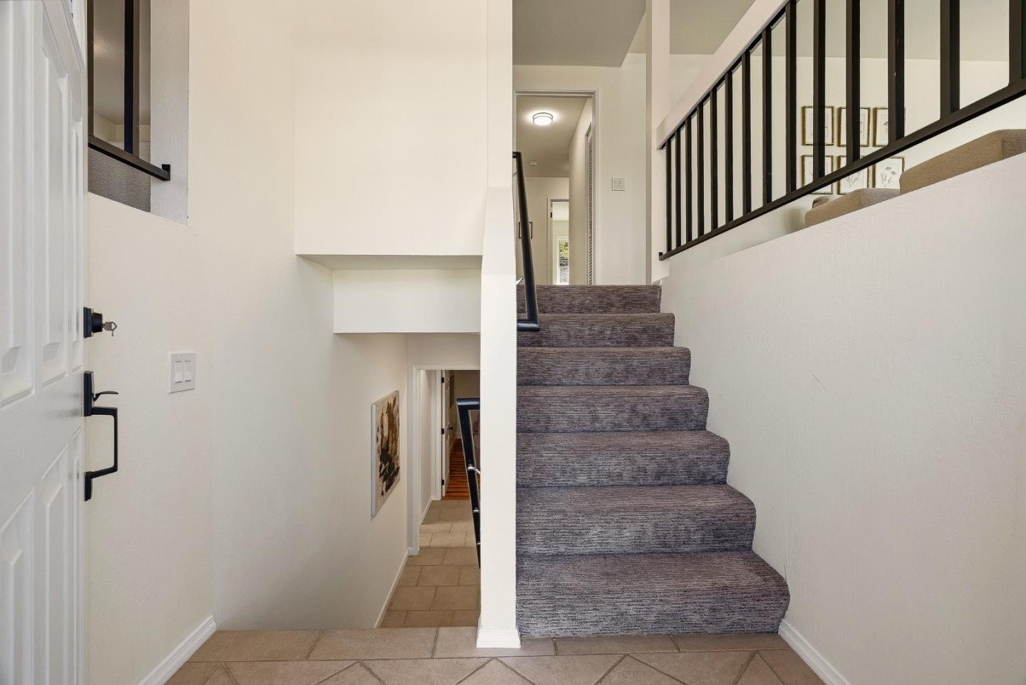 Detail Gallery Image 21 of 34 For 1100 Glacier Ave, Pacifica,  CA 94044 - 3 Beds | 2/1 Baths