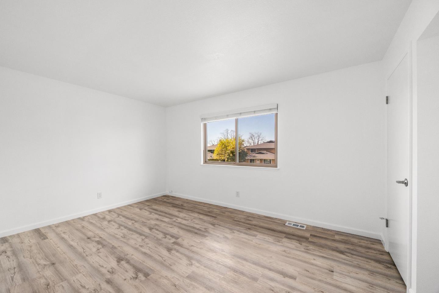 Detail Gallery Image 13 of 23 For 1430 42nd Ave #3,  Capitola,  CA 95010 - 2 Beds | 0 Baths