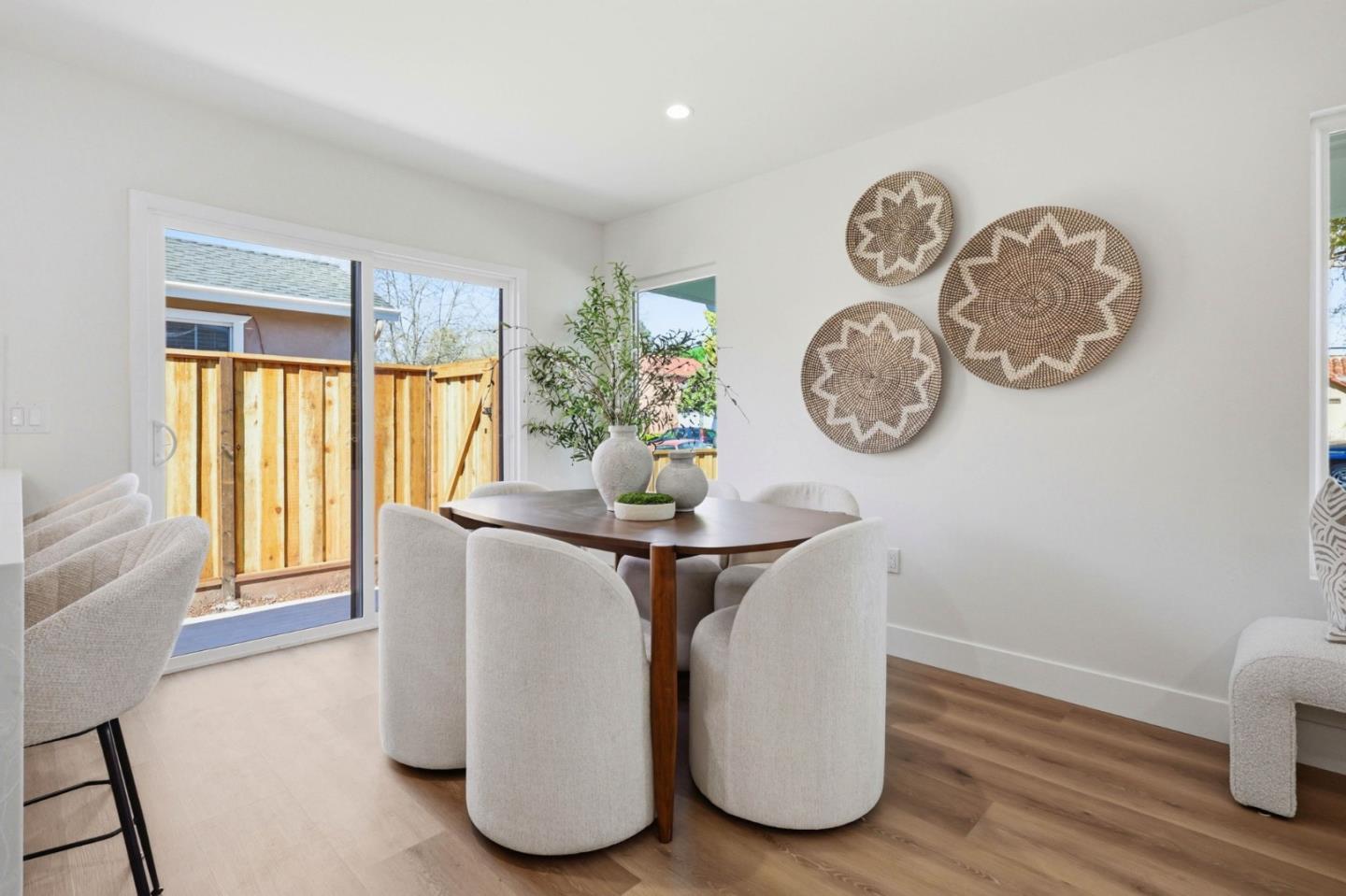 Detail Gallery Image 10 of 33 For 3234 Hoover St, Redwood City,  CA 94063 - 3 Beds | 2 Baths