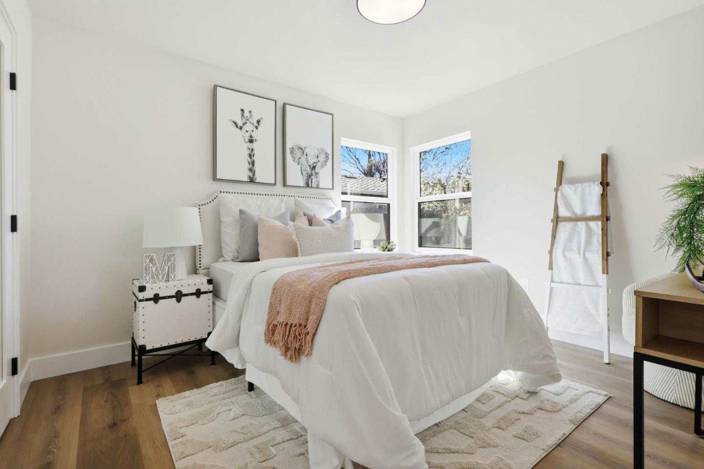 Detail Gallery Image 16 of 33 For 3234 Hoover St, Redwood City,  CA 94063 - 3 Beds | 2 Baths