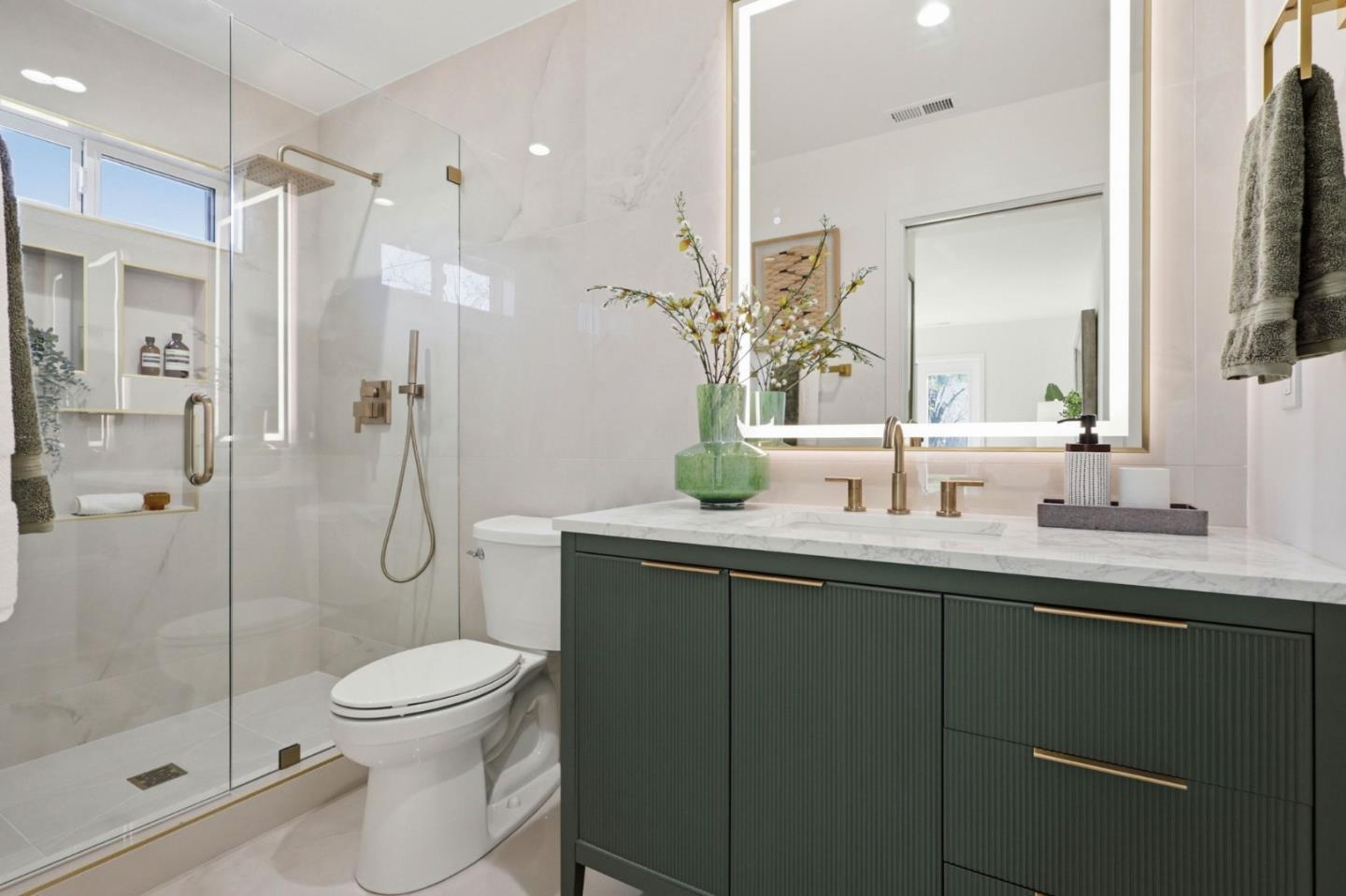 Detail Gallery Image 20 of 33 For 3234 Hoover St, Redwood City,  CA 94063 - 3 Beds | 2 Baths