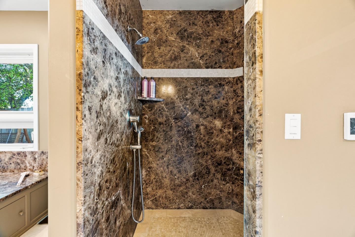 Detail Gallery Image 26 of 66 For 16 Hollins Drive, Santa Cruz,  CA 95060 - 4 Beds | 4/2 Baths