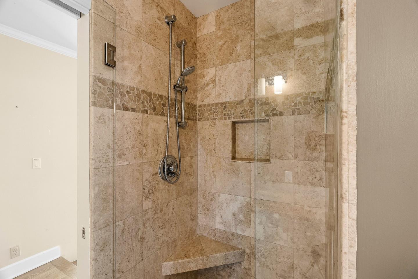 Detail Gallery Image 37 of 66 For 16 Hollins Drive, Santa Cruz,  CA 95060 - 4 Beds | 4/2 Baths