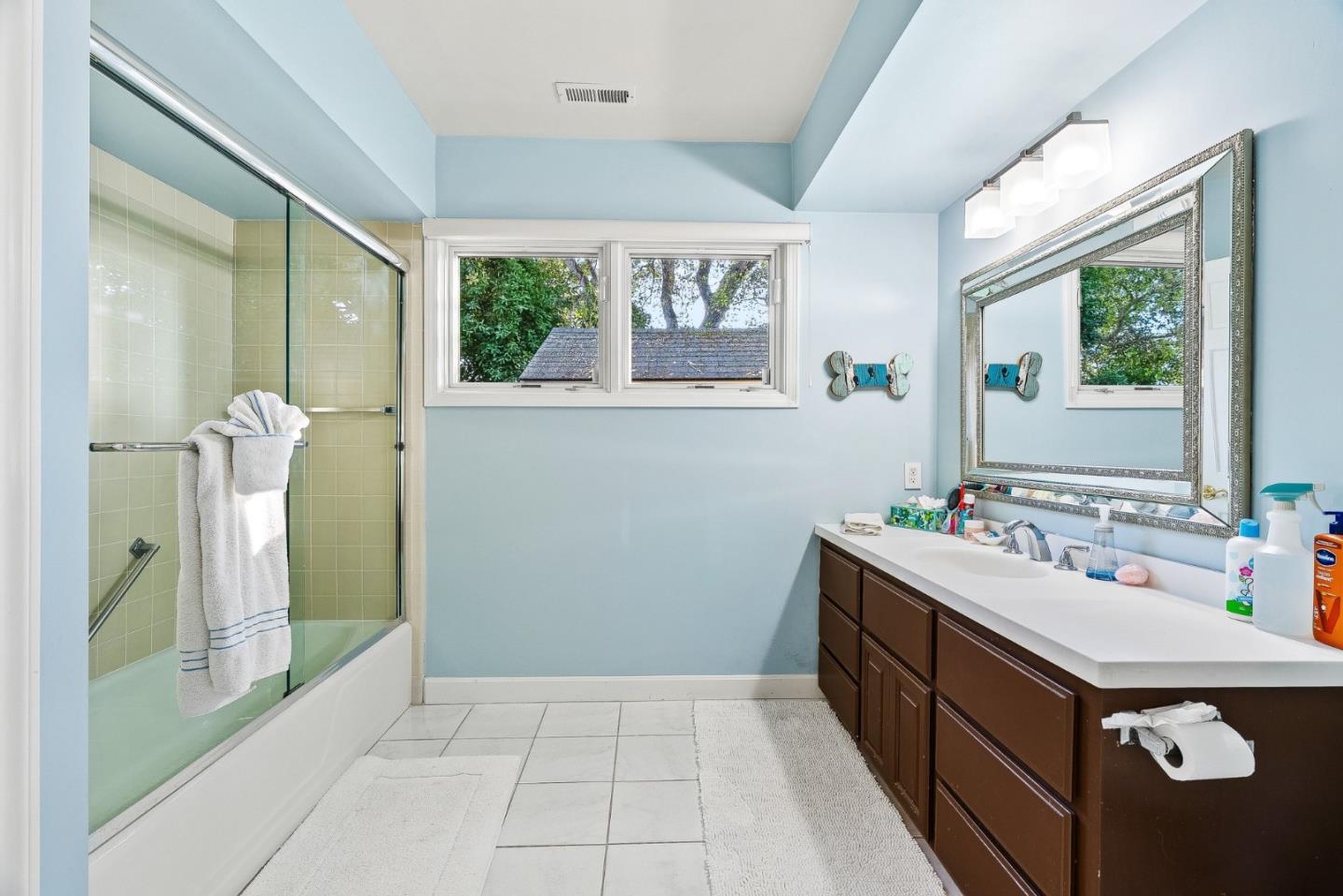 Detail Gallery Image 40 of 66 For 16 Hollins Drive, Santa Cruz,  CA 95060 - 4 Beds | 4/2 Baths