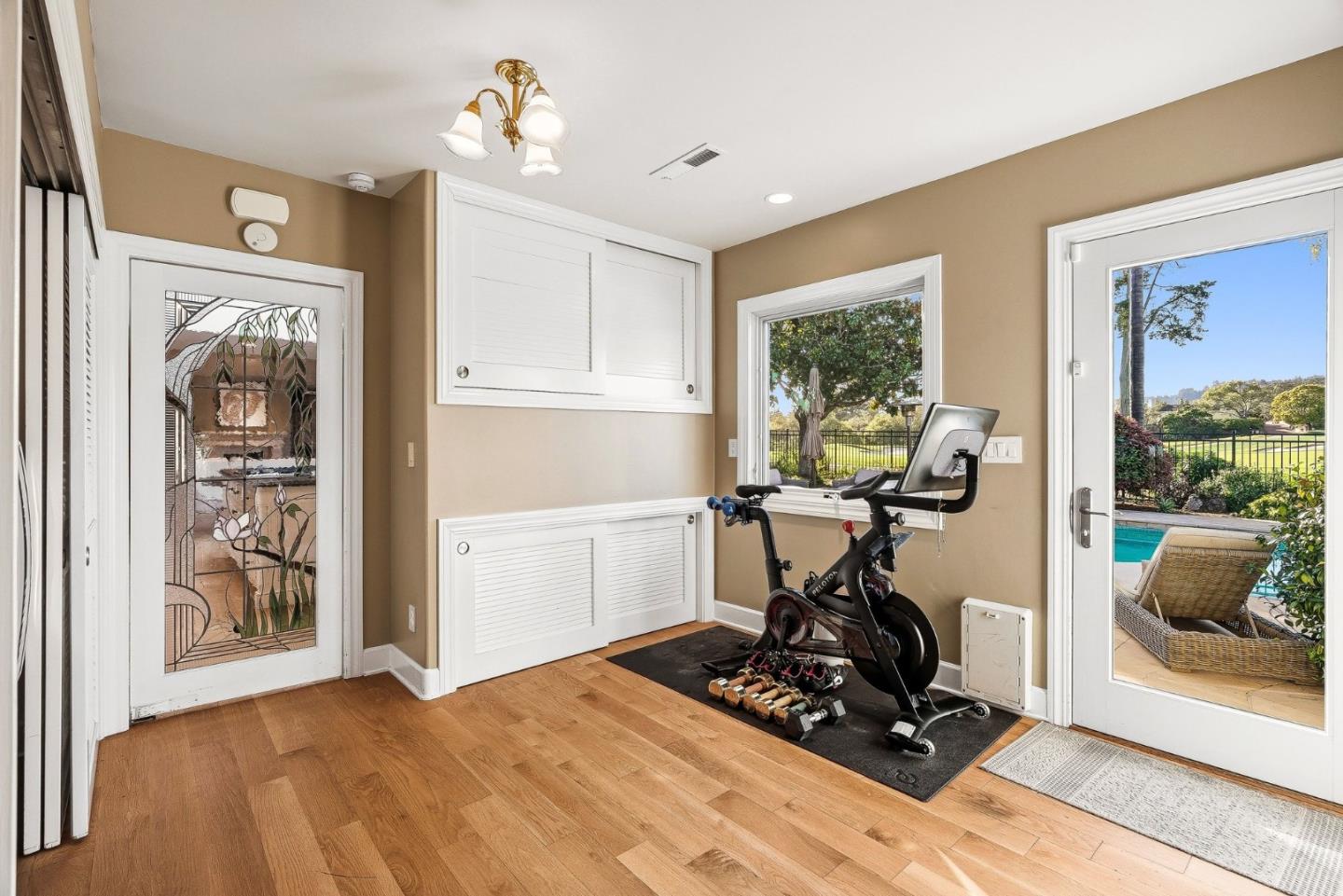 Detail Gallery Image 44 of 66 For 16 Hollins Drive, Santa Cruz,  CA 95060 - 4 Beds | 4/2 Baths