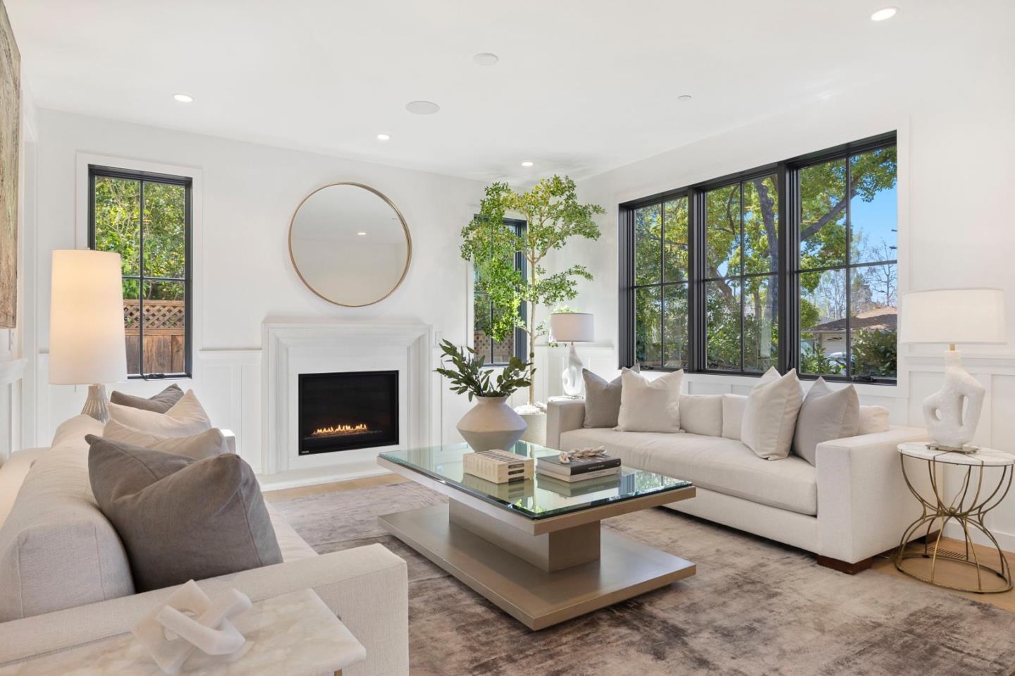 Detail Gallery Image 10 of 69 For 311 Linfield Dr, Menlo Park,  CA 94025 - 4 Beds | 3/1 Baths