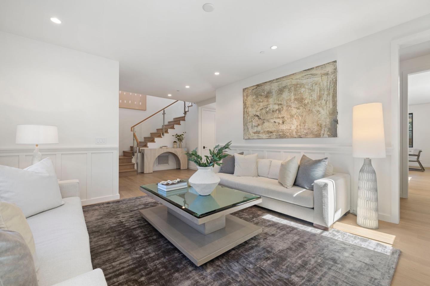 Detail Gallery Image 11 of 69 For 311 Linfield Dr, Menlo Park,  CA 94025 - 4 Beds | 3/1 Baths