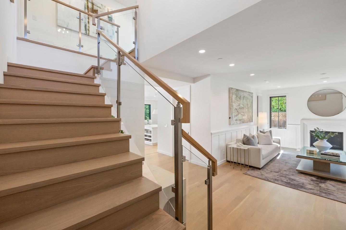 Detail Gallery Image 45 of 69 For 311 Linfield Dr, Menlo Park,  CA 94025 - 4 Beds | 3/1 Baths