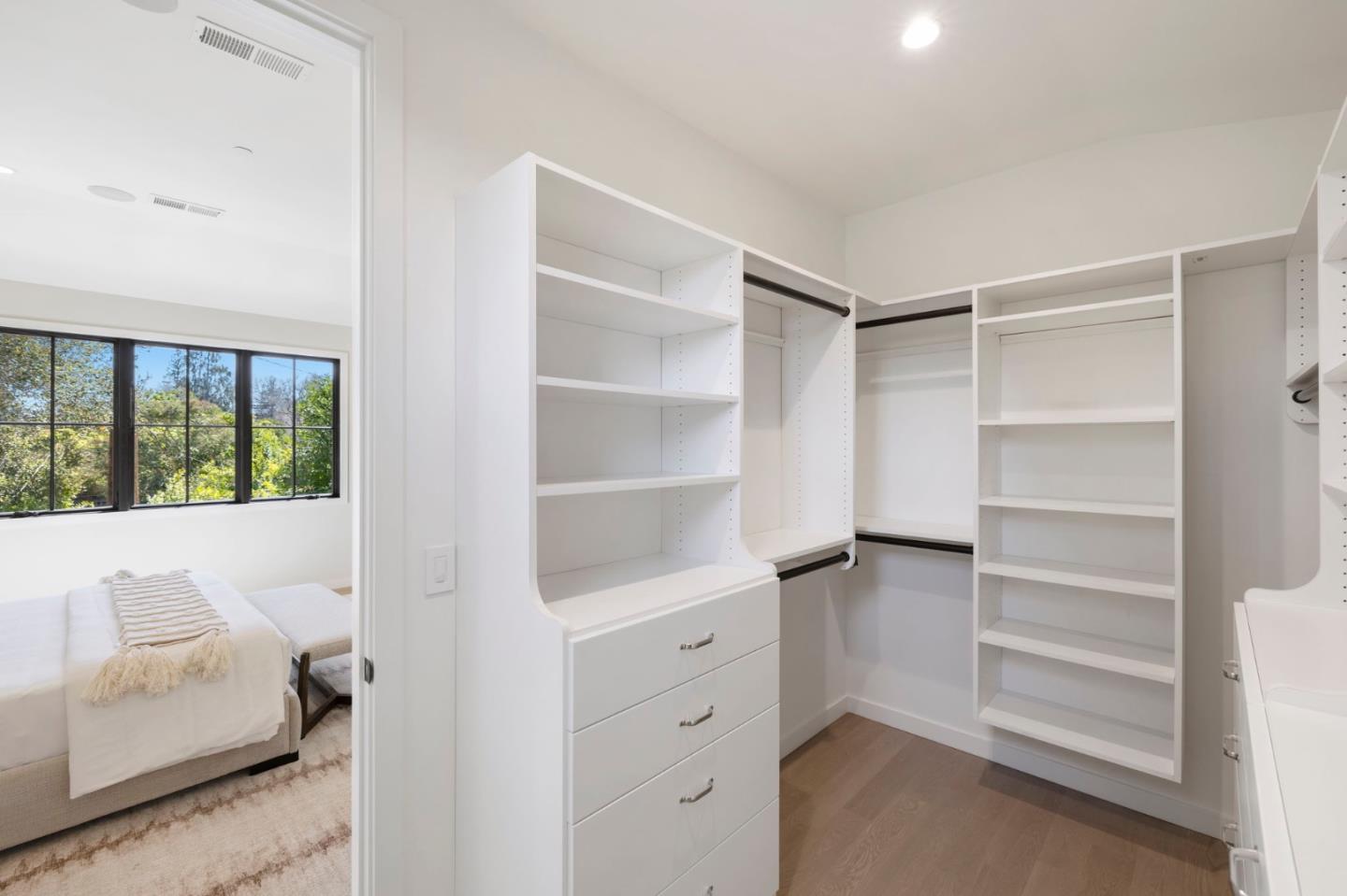 Detail Gallery Image 55 of 69 For 311 Linfield Dr, Menlo Park,  CA 94025 - 4 Beds | 3/1 Baths