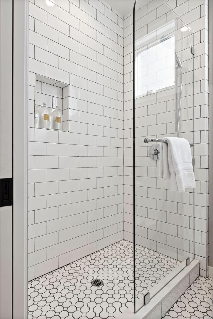 Detail Gallery Image 61 of 69 For 311 Linfield Dr, Menlo Park,  CA 94025 - 4 Beds | 3/1 Baths