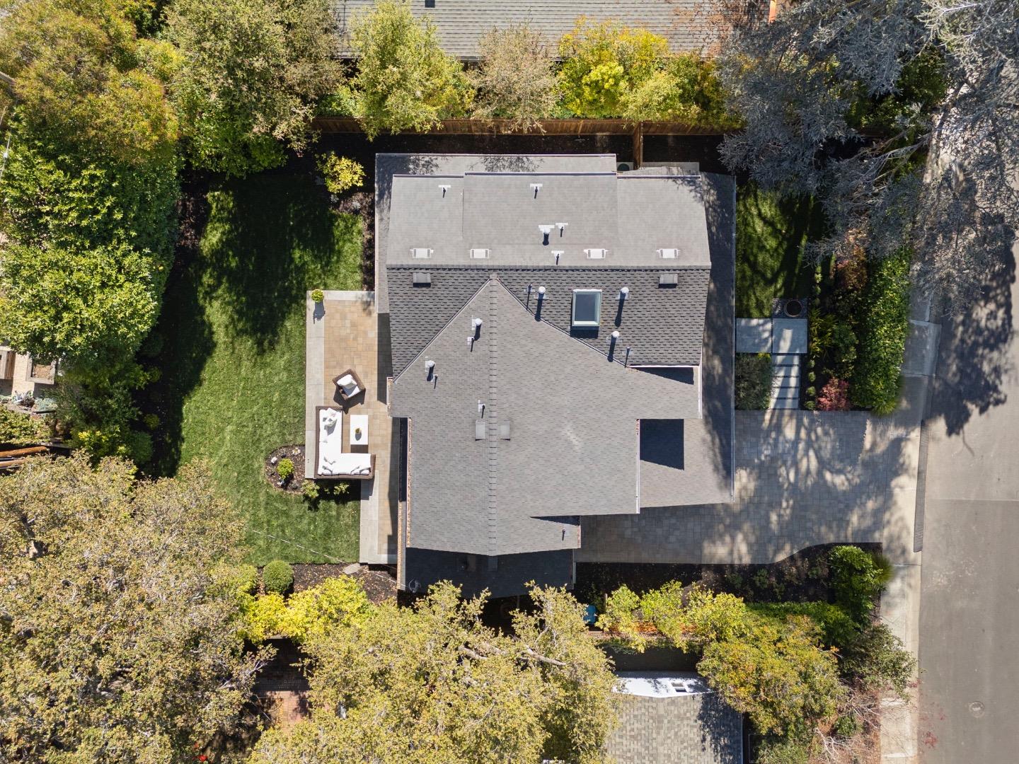 Detail Gallery Image 68 of 69 For 311 Linfield Dr, Menlo Park,  CA 94025 - 4 Beds | 3/1 Baths