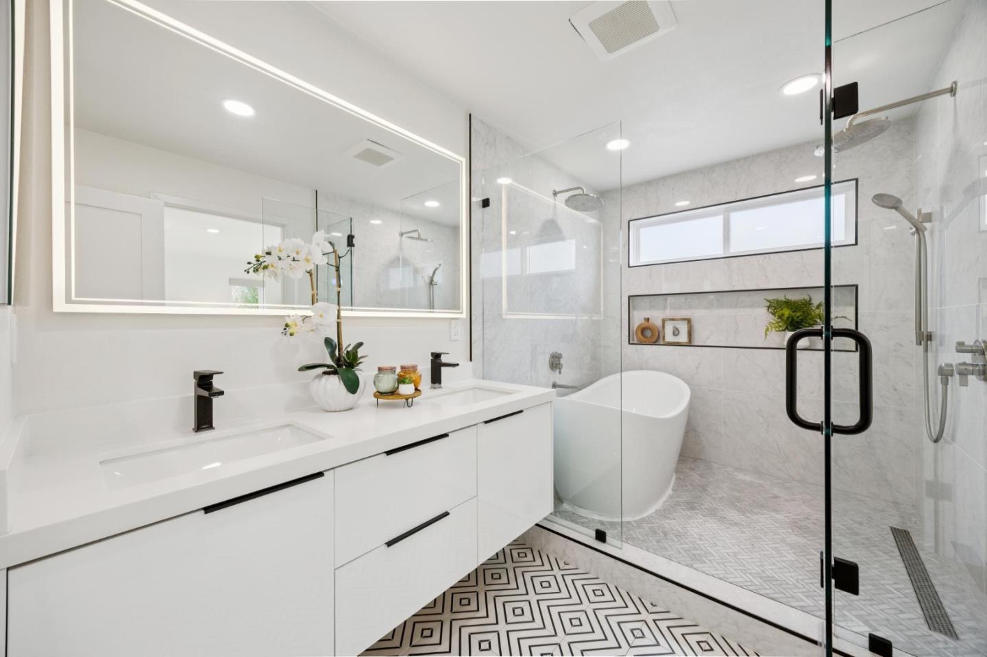 Detail Gallery Image 16 of 33 For 13755 Dolphin Dr, Saratoga,  CA 95070 - 4 Beds | 2 Baths