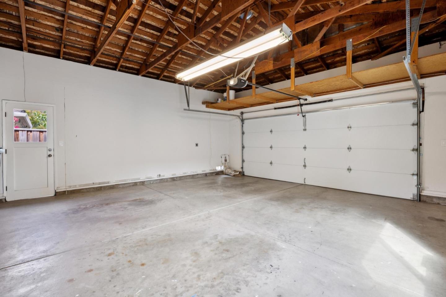 Detail Gallery Image 23 of 33 For 13755 Dolphin Dr, Saratoga,  CA 95070 - 4 Beds | 2 Baths