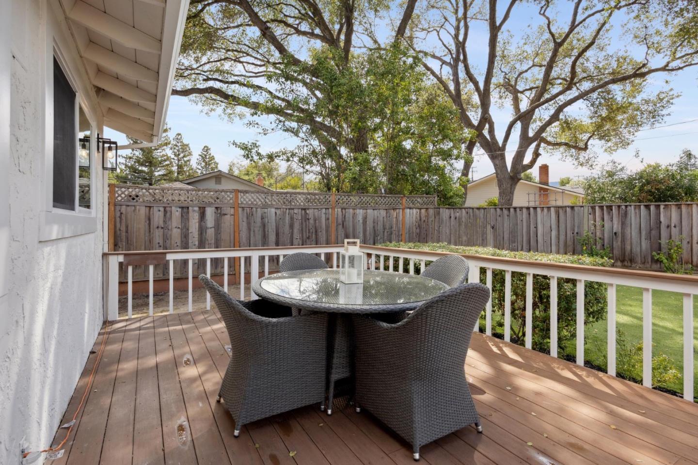 Detail Gallery Image 26 of 33 For 13755 Dolphin Dr, Saratoga,  CA 95070 - 4 Beds | 2 Baths