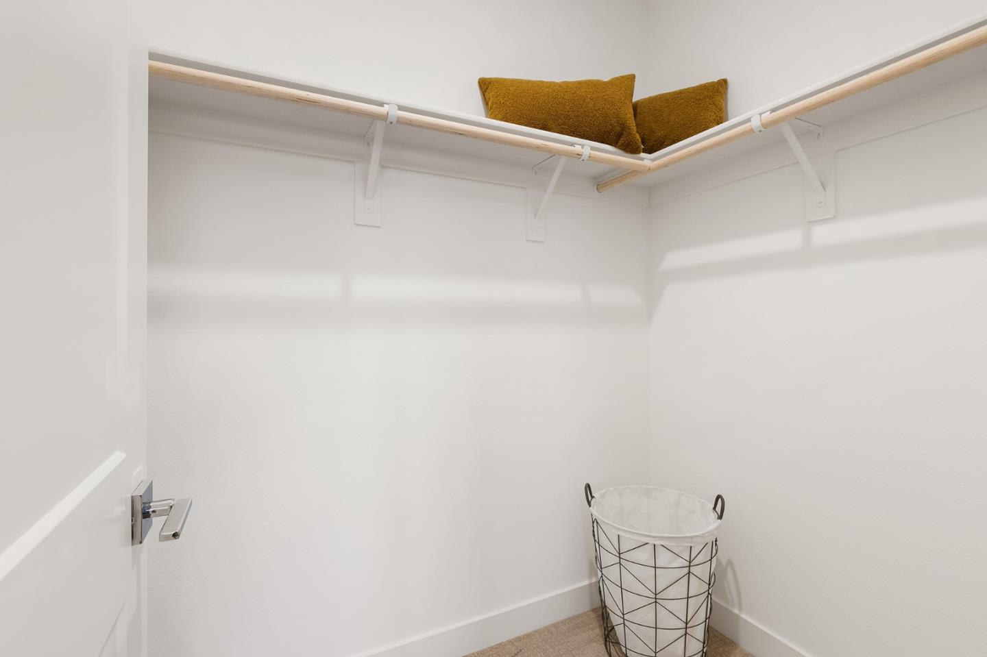 Photo #14: ML82037597 Listing: Photo #14