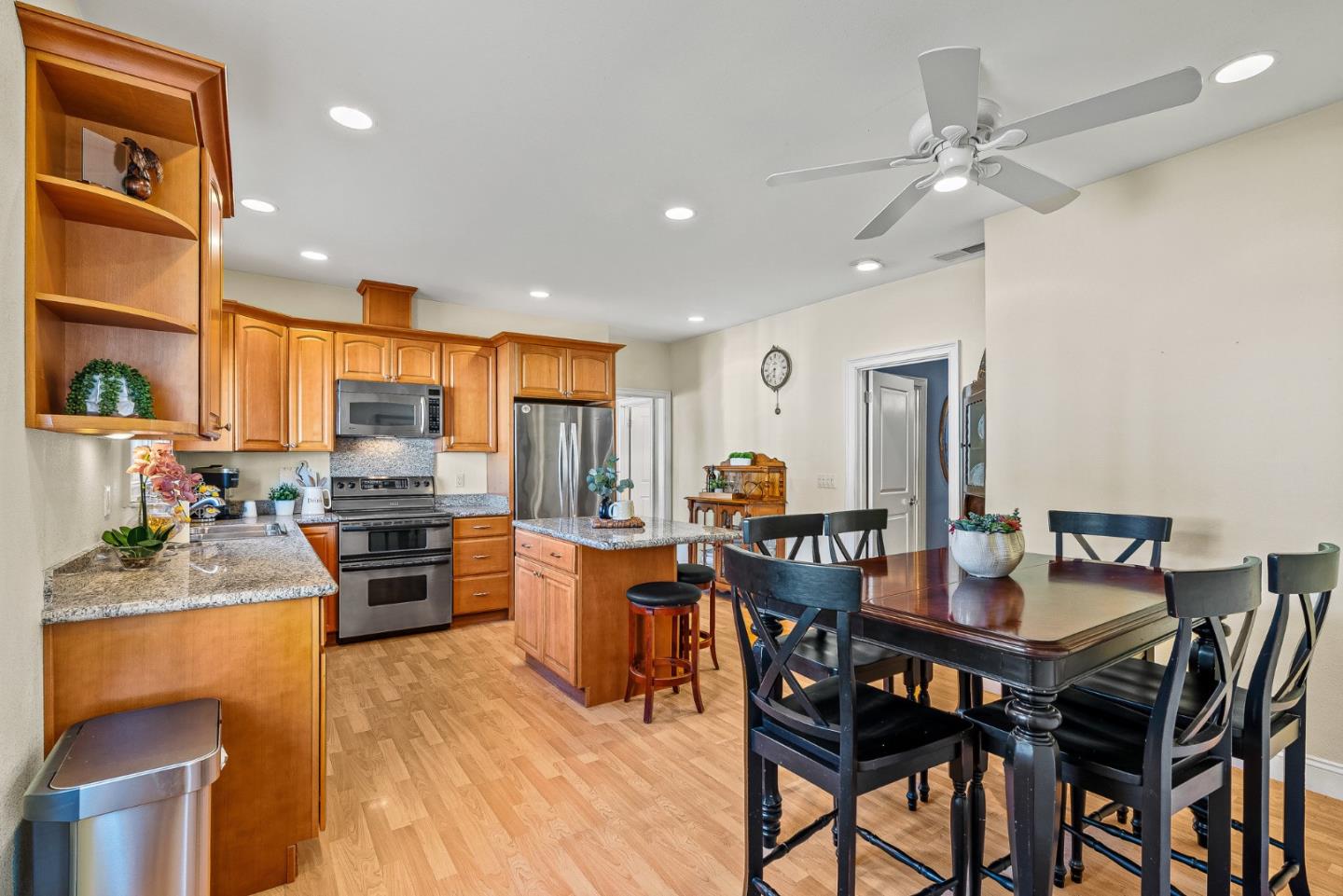 Detail Gallery Image 40 of 51 For 1995 Old Calaveras Rd, Milpitas,  CA 95035 - – Beds | – Baths