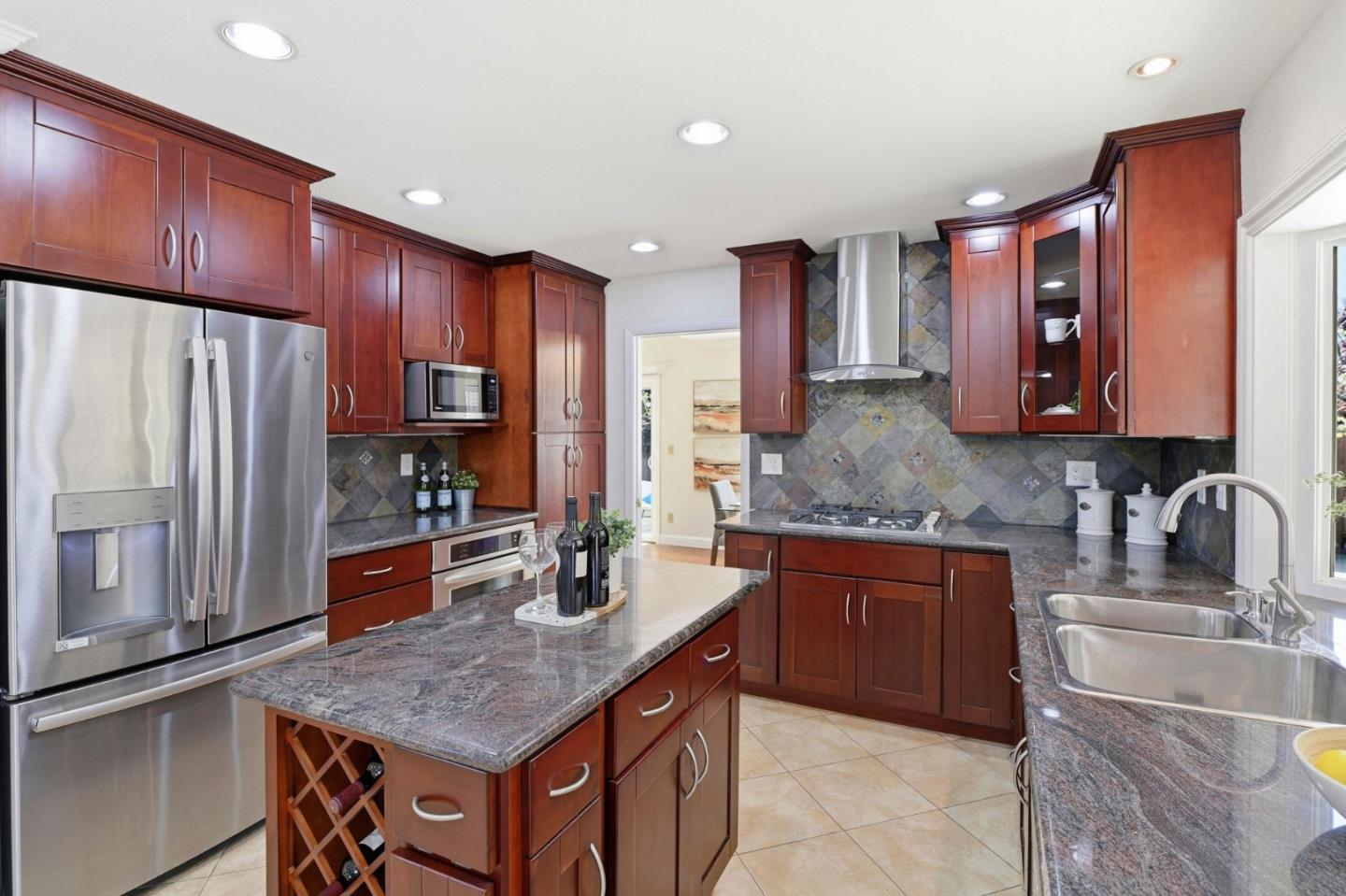 Detail Gallery Image 12 of 48 For 6207 Mcabee Rd, San Jose,  CA 95120 - 3 Beds | 2/1 Baths