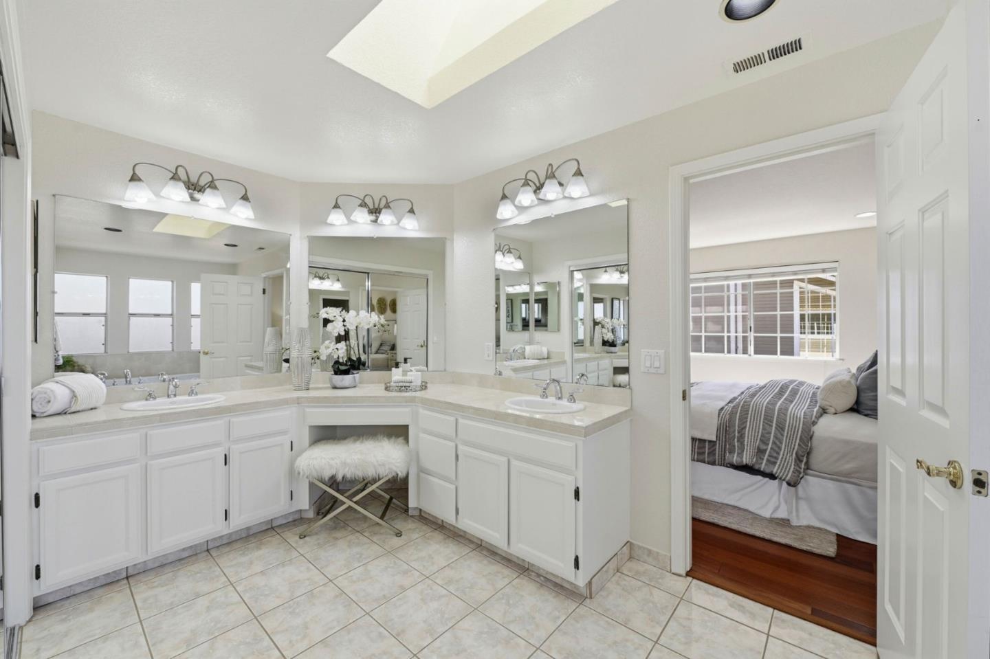 Detail Gallery Image 27 of 48 For 6207 Mcabee Rd, San Jose,  CA 95120 - 3 Beds | 2/1 Baths