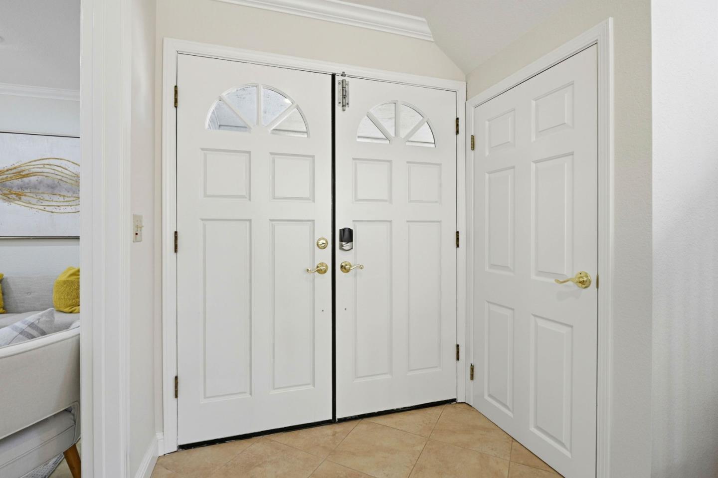 Detail Gallery Image 5 of 48 For 6207 Mcabee Rd, San Jose,  CA 95120 - 3 Beds | 2/1 Baths