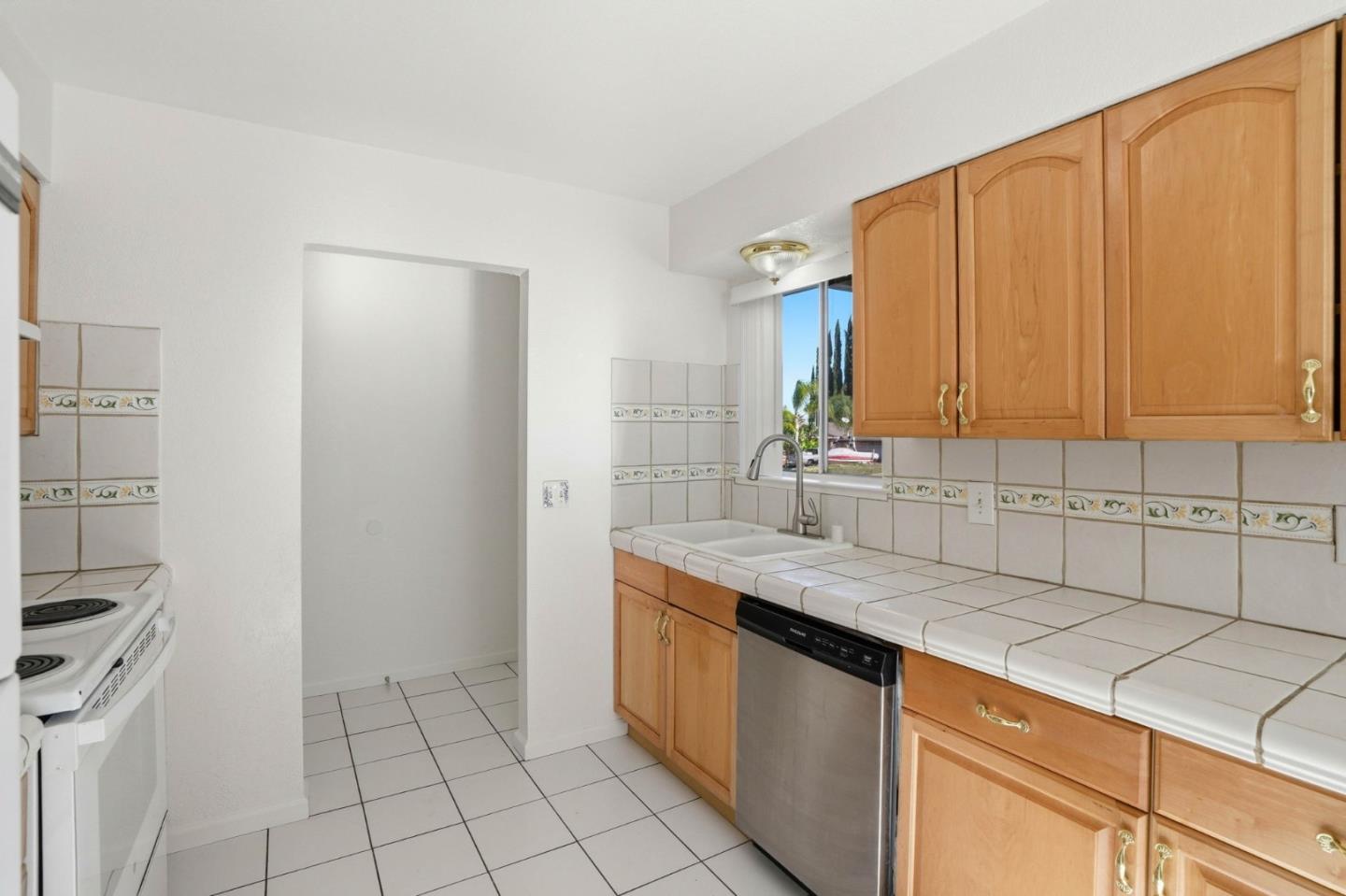 Detail Gallery Image 17 of 38 For 3129 Milner Rd, Antioch,  CA 94509 - 3 Beds | 2 Baths