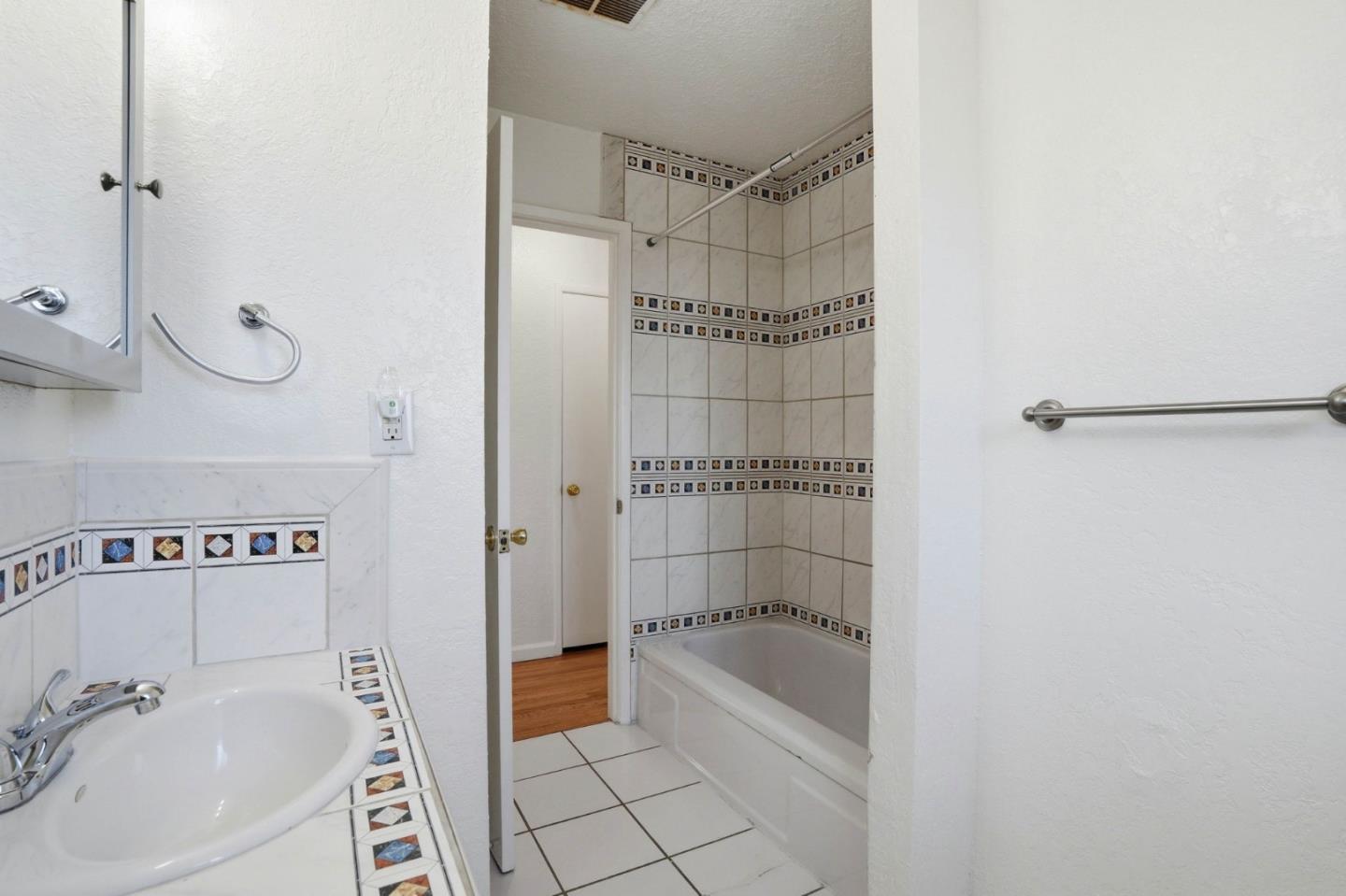 Detail Gallery Image 20 of 38 For 3129 Milner Rd, Antioch,  CA 94509 - 3 Beds | 2 Baths