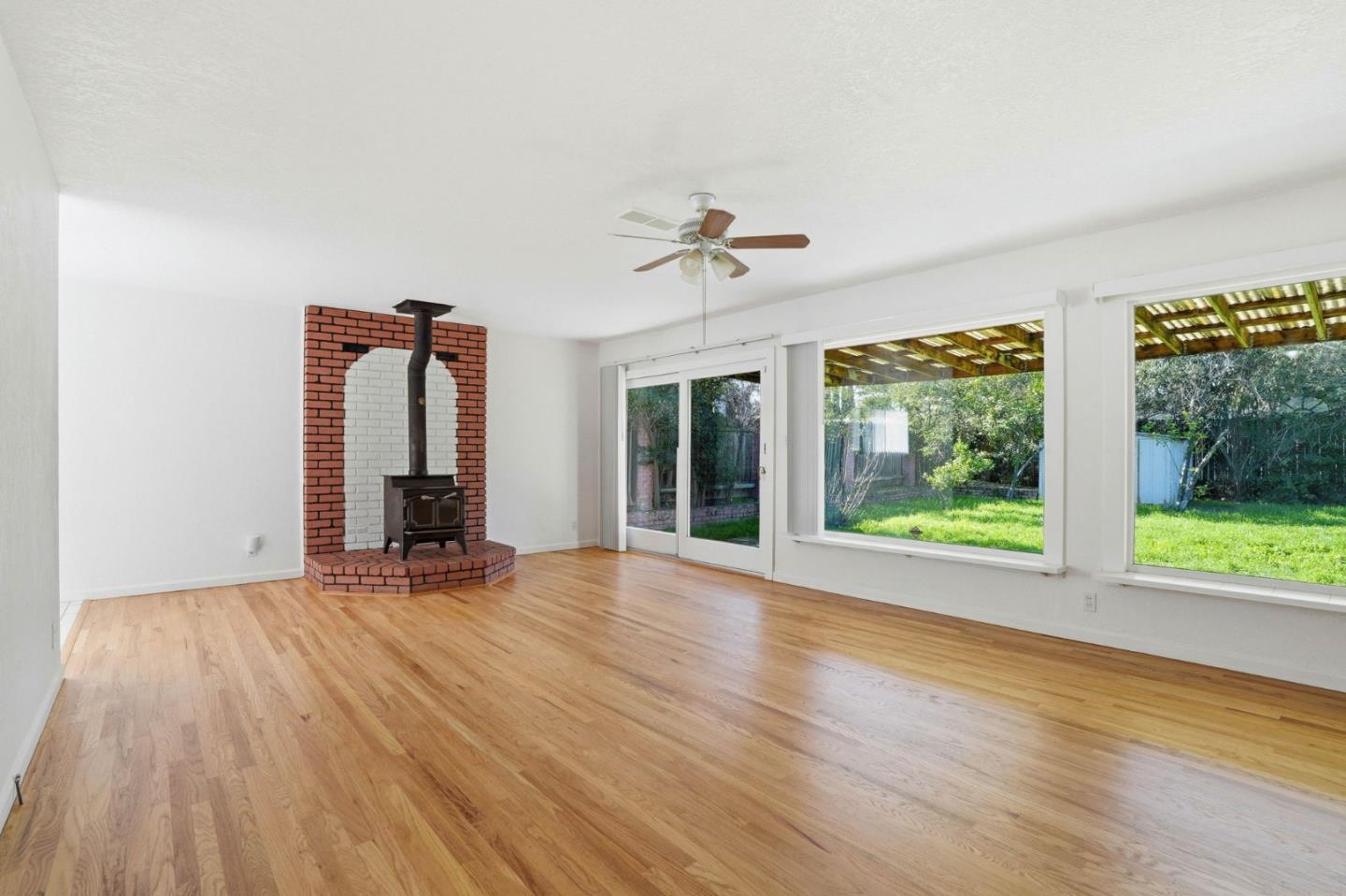 Detail Gallery Image 5 of 38 For 3129 Milner Rd, Antioch,  CA 94509 - 3 Beds | 2 Baths