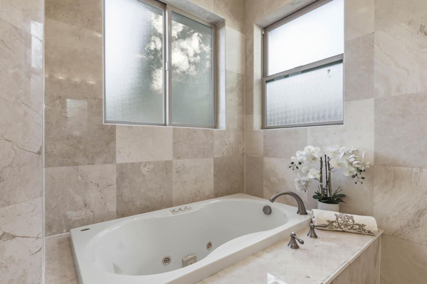 Detail Gallery Image 31 of 49 For 1352 S Stelling Rd, Cupertino,  CA 95014 - 4 Beds | 3/1 Baths