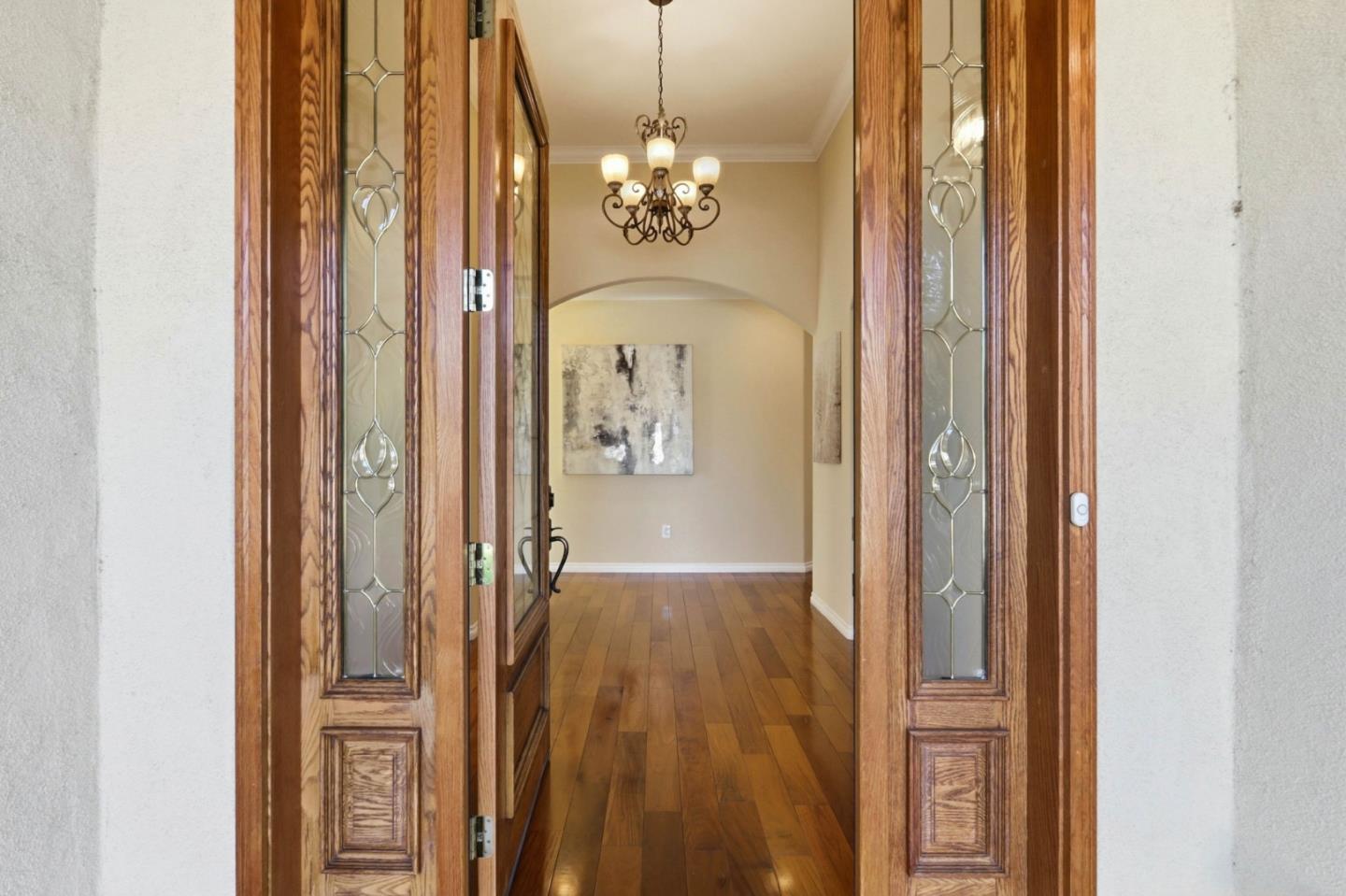 Detail Gallery Image 6 of 49 For 1352 S Stelling Rd, Cupertino,  CA 95014 - 4 Beds | 3/1 Baths