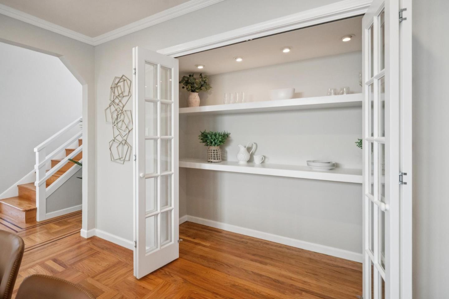 Detail Gallery Image 11 of 47 For 38 Wilshire Ave, Daly City,  CA 94015 - 3 Beds | 3 Baths