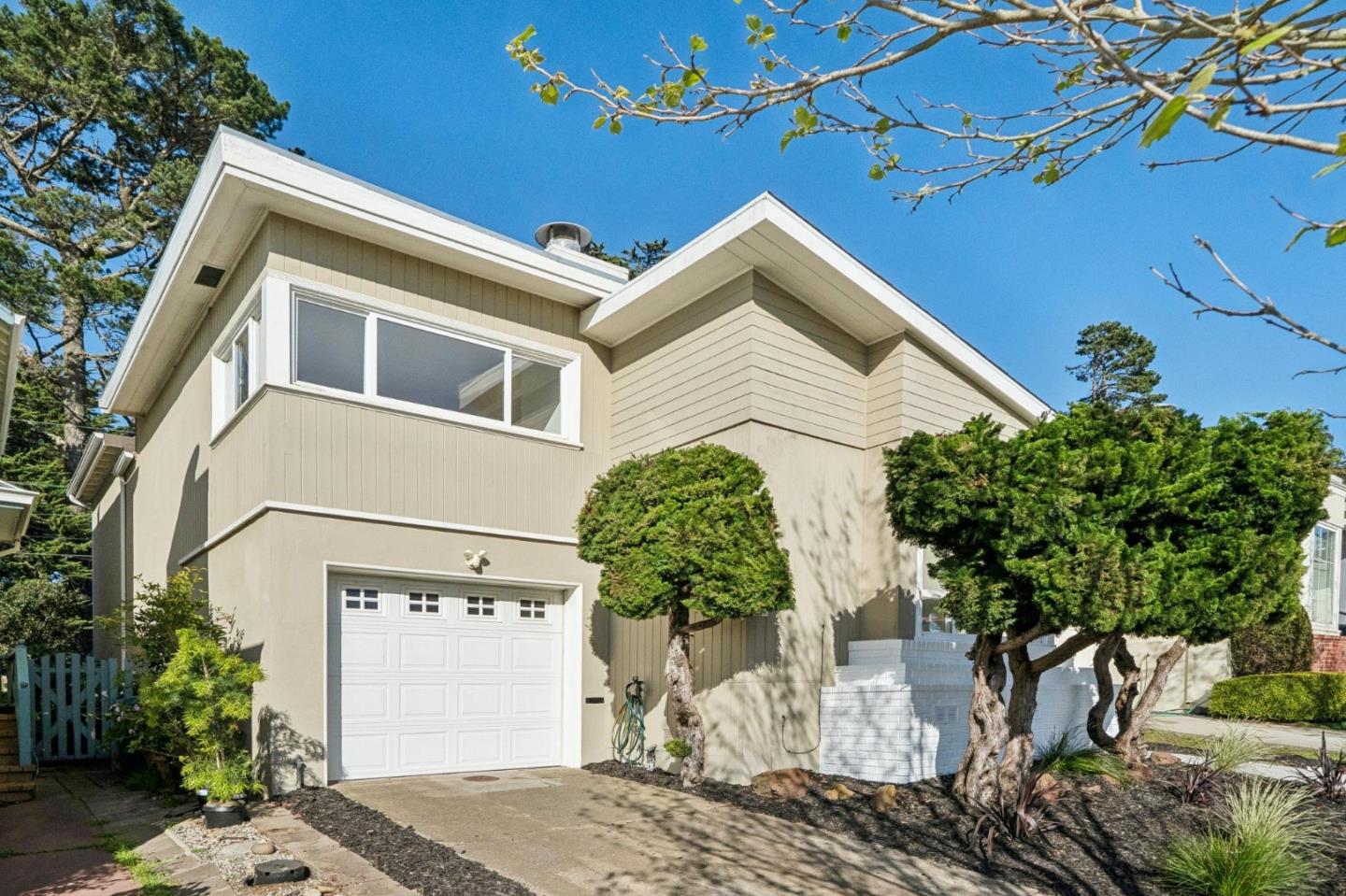 Detail Gallery Image 2 of 47 For 38 Wilshire Ave, Daly City,  CA 94015 - 3 Beds | 3 Baths