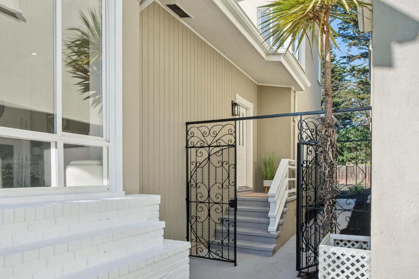 Detail Gallery Image 3 of 47 For 38 Wilshire Ave, Daly City,  CA 94015 - 3 Beds | 3 Baths