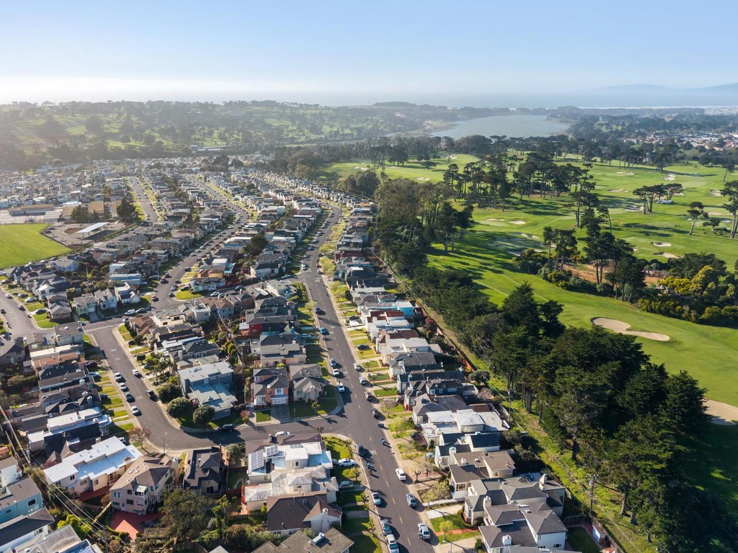 Detail Gallery Image 45 of 47 For 38 Wilshire Ave, Daly City,  CA 94015 - 3 Beds | 3 Baths