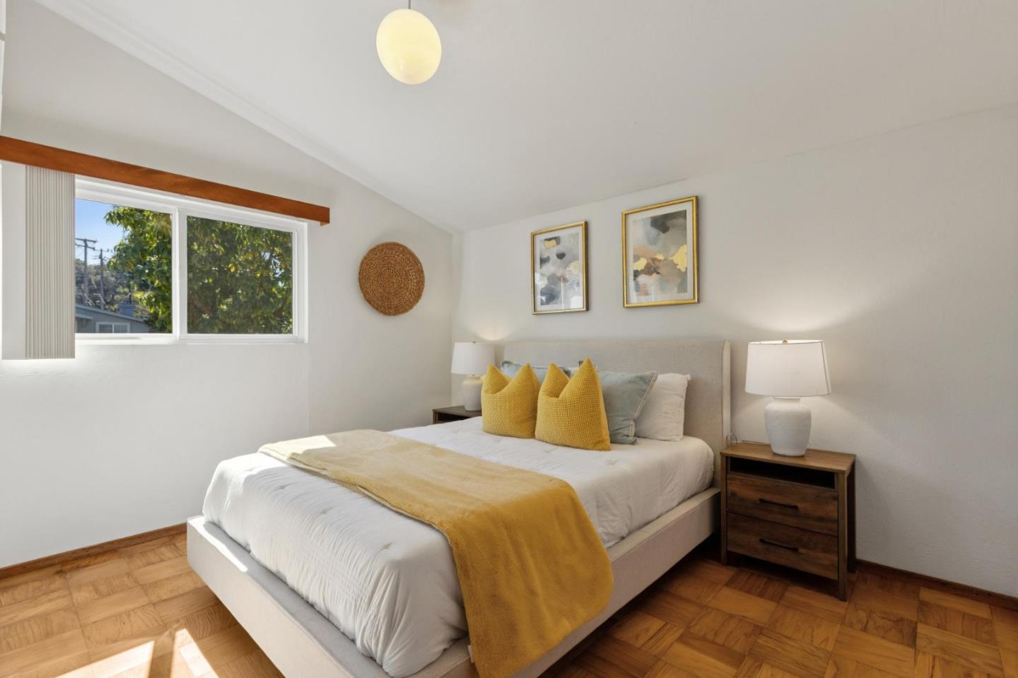 Detail Gallery Image 12 of 21 For 13577 Myren Dr, Saratoga,  CA 95070 - 3 Beds | 2 Baths