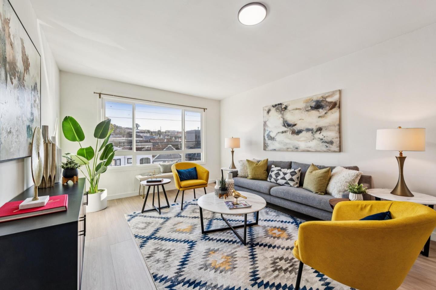 Detail Gallery Image 14 of 40 For 130-132 Holloway Ave, San Francisco,  CA 94112 - – Beds | – Baths