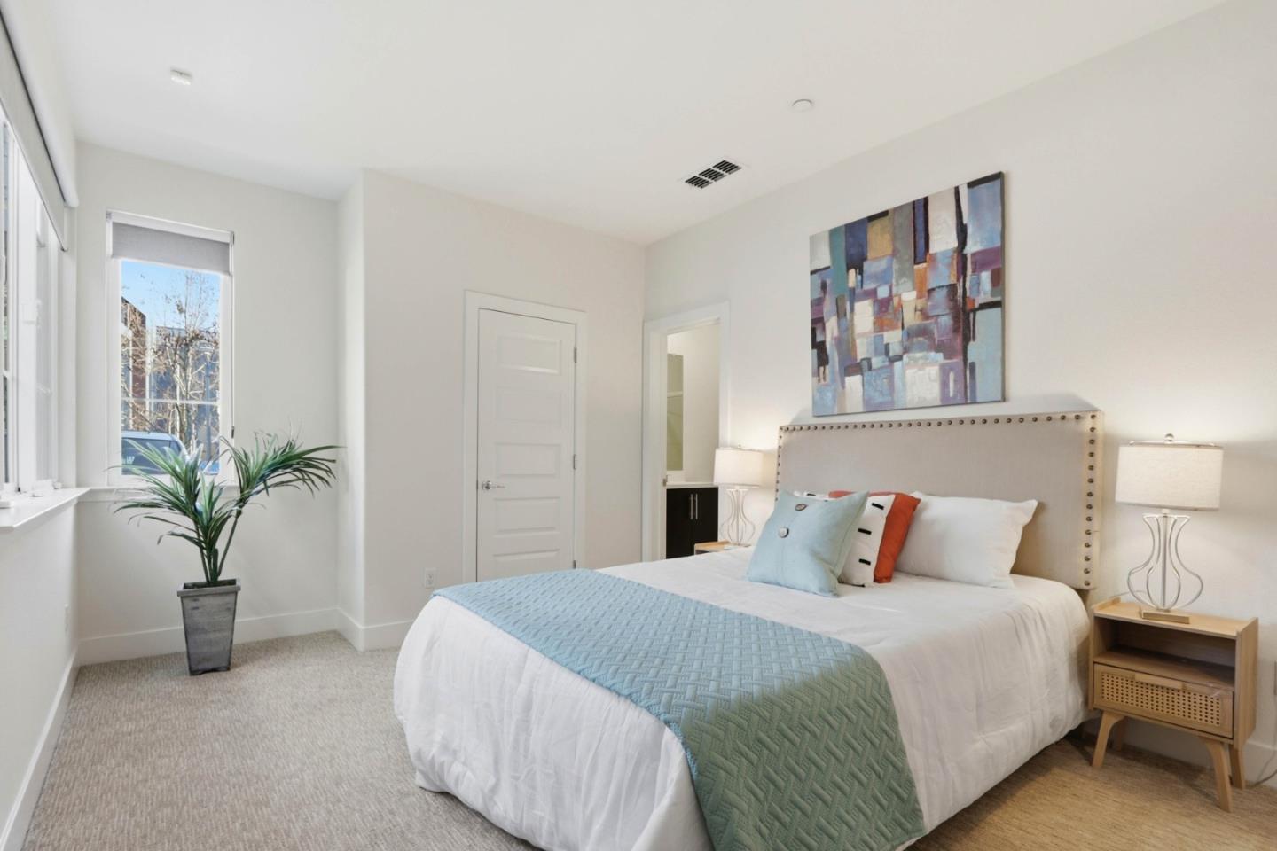 Detail Gallery Image 16 of 42 For 289 Odyssey Ln, Milpitas,  CA 95035 - 3 Beds | 3/1 Baths